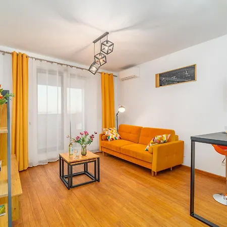 Air Con 10th Floor Balcony Appartamento Cracovia