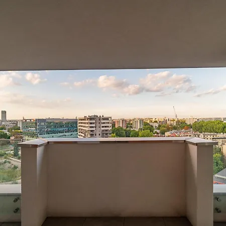 Air Con 10th Floor Balcony Krakau