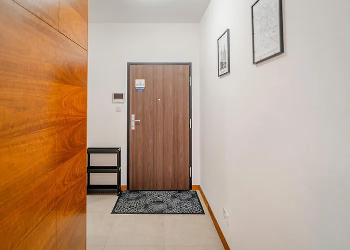 Appartement Air Con 10th Floor Balcony *